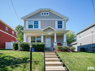 811 E Behrends Ave, PEORIA, IL