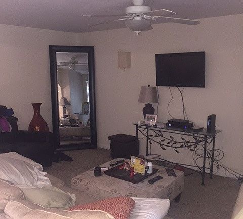 4th image of 2525 N Ashland Ave APT Gdn