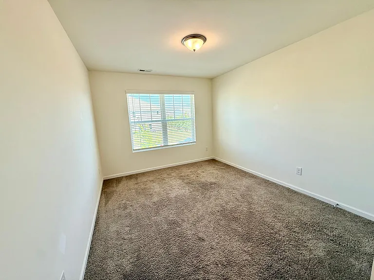 347 Willowsford Dr — Photo 17