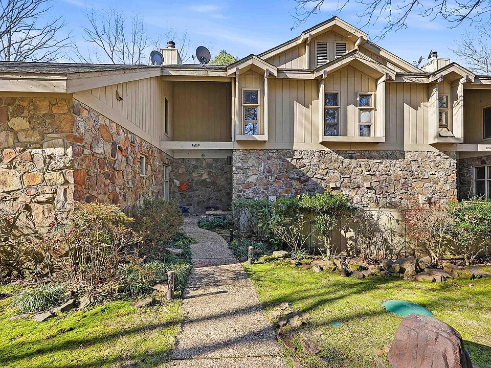 1st image of 2558 Tannenbaum Rd