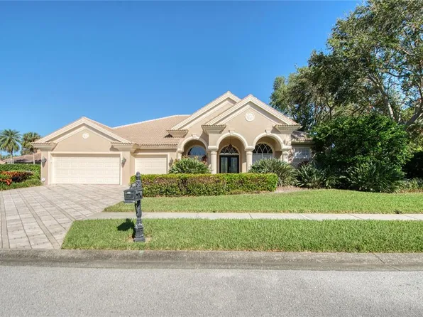 12745 Peloria Ct, Seminole, FL 33778