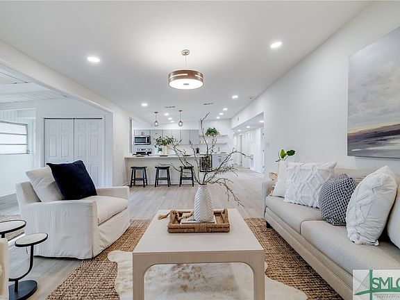 5th image of 4653 Cumberland Drive