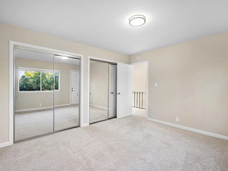 2150 Santa Clara Ave #G — Photo 17