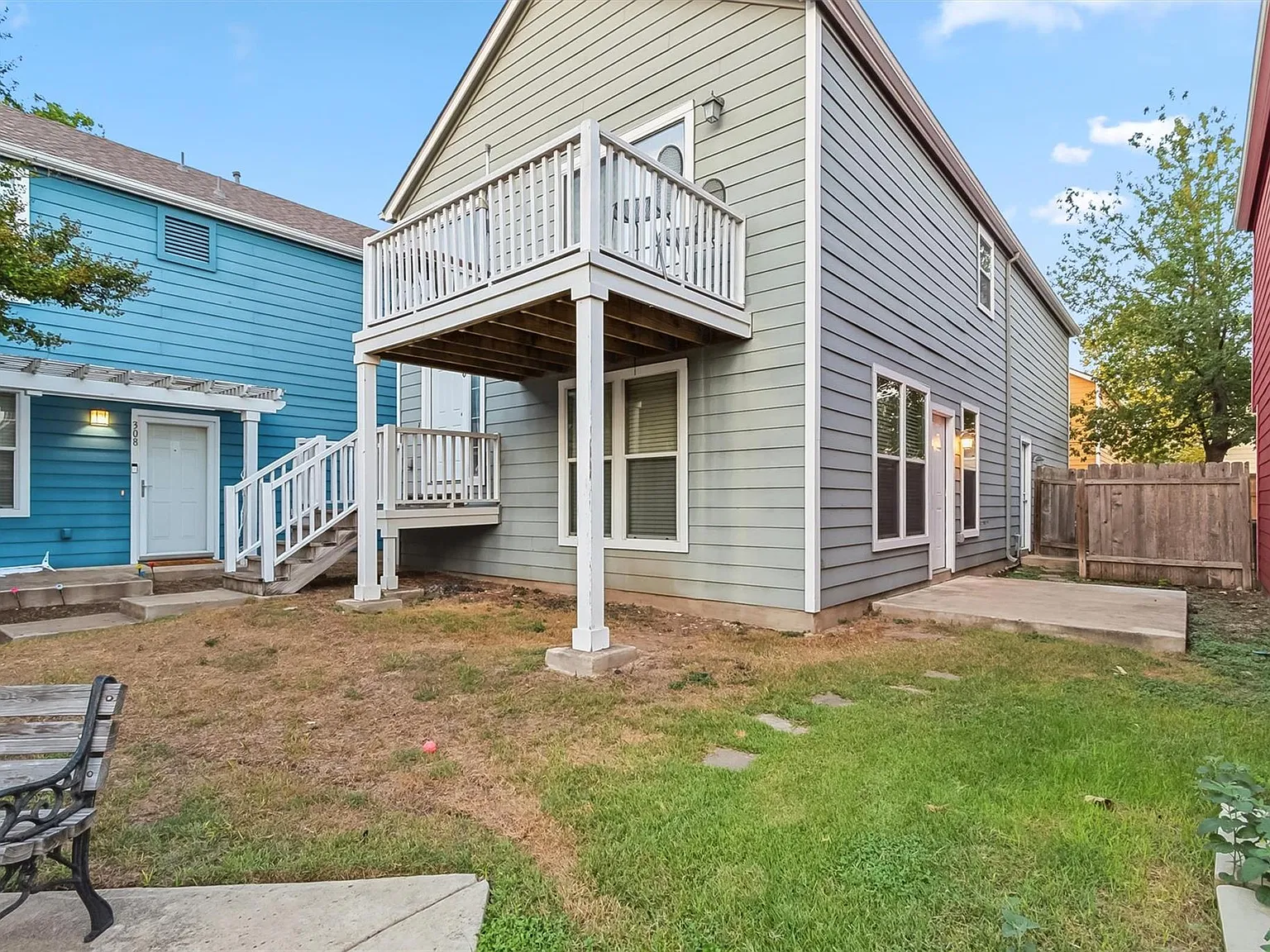 1 bed, 1.0 bath, 1628 sqft, $1,150 — Photo 1