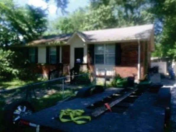 107 Elm St, Ashland City, TN 37015