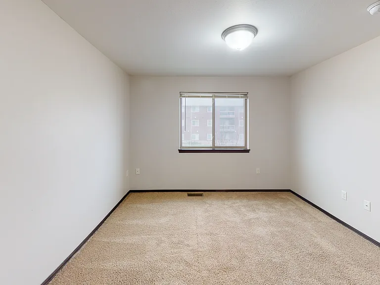 1708 S Katie Ave #304 — Photo 10