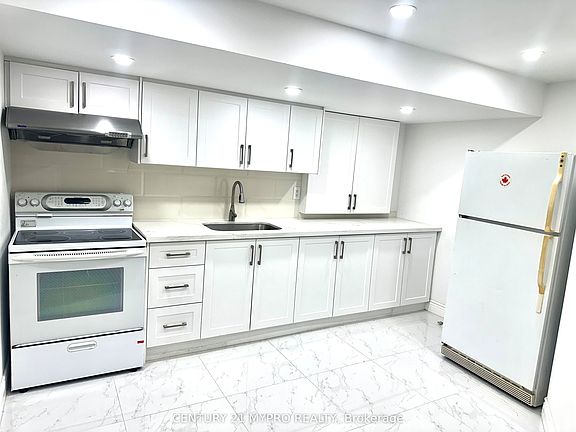 2nd image of 102 Worthing Ave