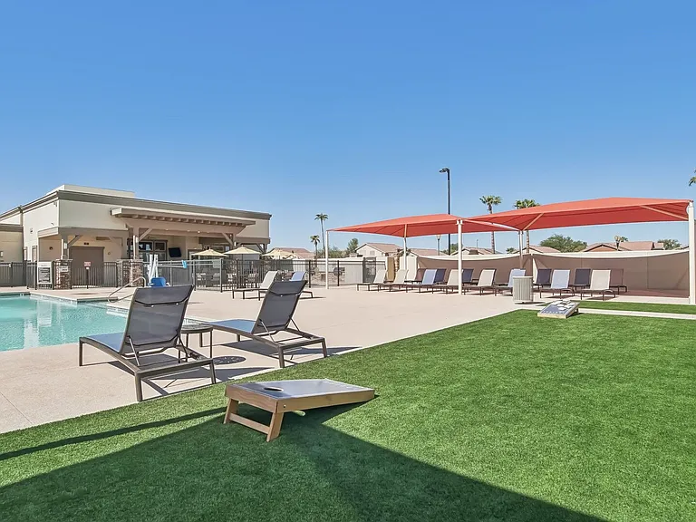 Springs at Stadium Village — Photo 41