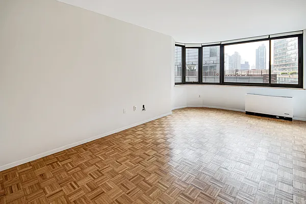 Rented by Compass | media 11