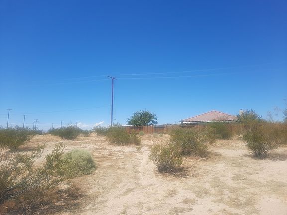 2nd image of Evelyn Ct