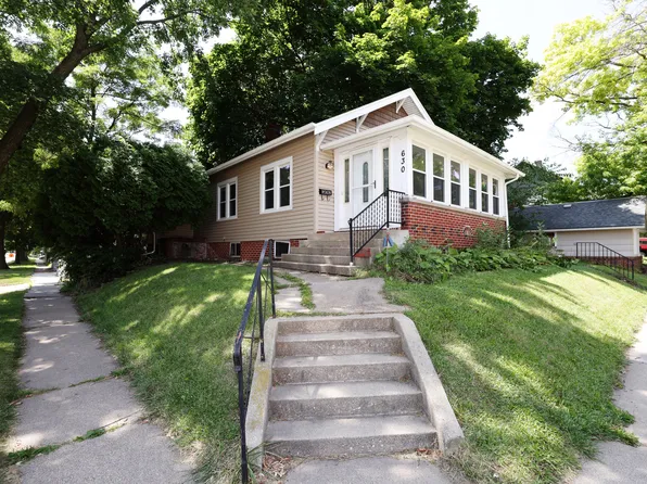 630 7th St, Boone, IA 50036