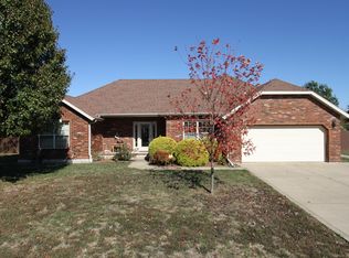 3144 N Western Ave, Springfield, MO 65803