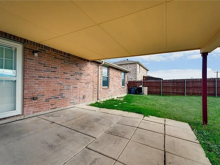 1508 Flagstone Ln — Photo 11