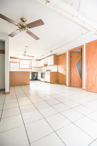 1352 W Foster Ave #GE Photo 1