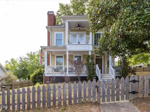 1081 Ash St, Macon, GA 31201