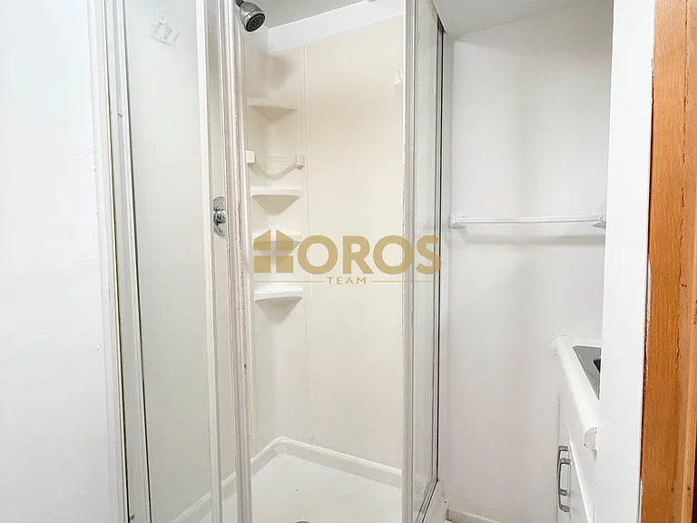 533 E 5th St #G1 — Photo 7