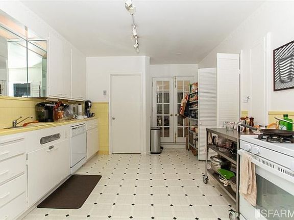 4th image of 1773 Green St