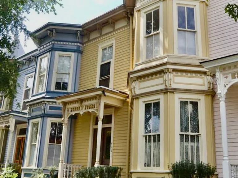 411 E Huntingdon St #B — Photo 1