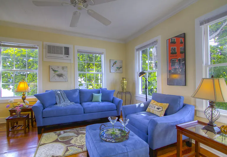 327 Margaret St #3 — Photo 5