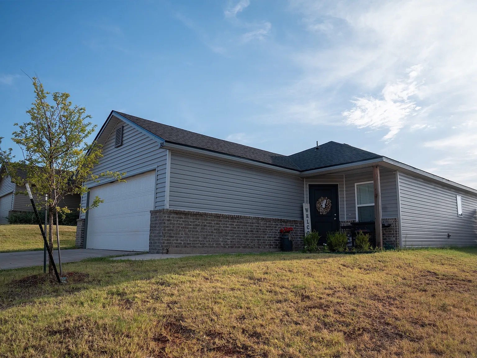 3 bed, 1012 sqft, $1,500 — Photo 2