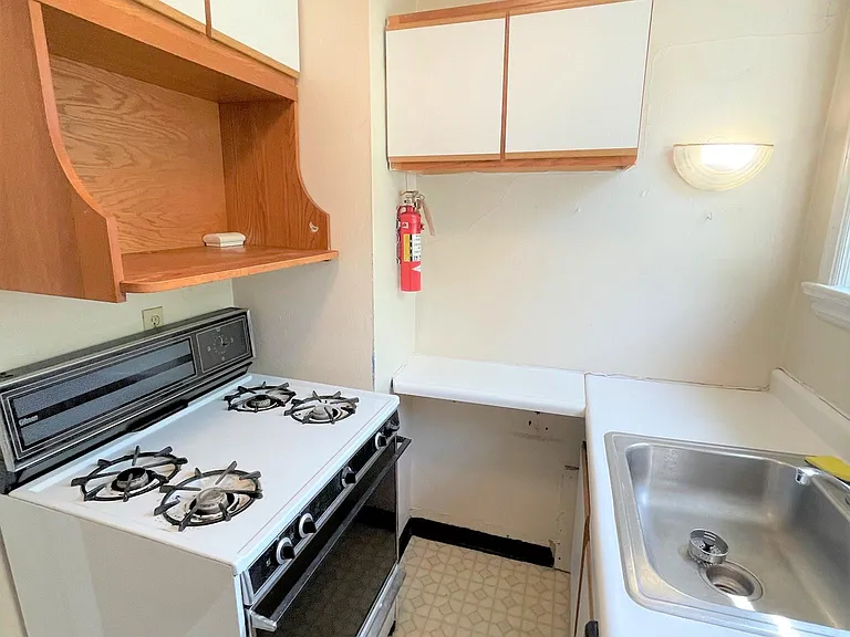 1405 Severn St #B3 — Photo 26