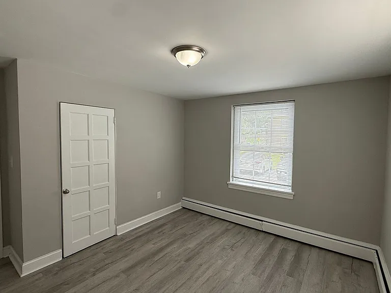 403 S Washington St #8 — Photo 12