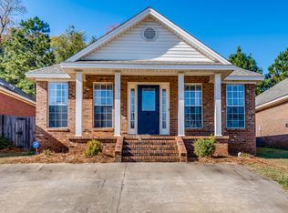 13 Ridgeview Dr, Millbrook, AL 36054