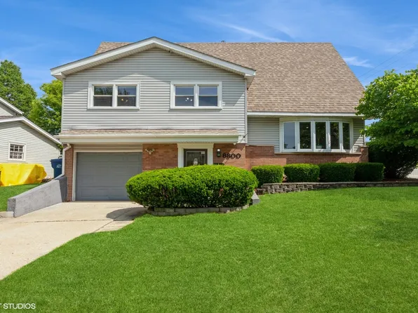 8800 W 91st Pl, Hickory Hills, IL 60457