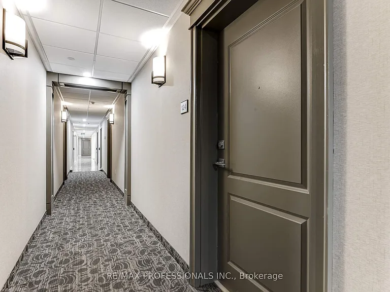 101 Shoreview Pl #124 — Photo 9