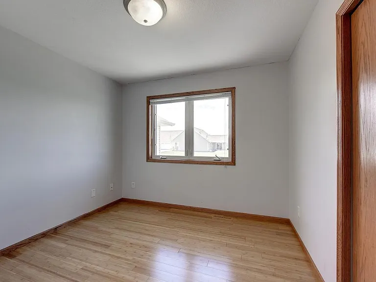 1187 Blackhawk Dr SW — Photo 28