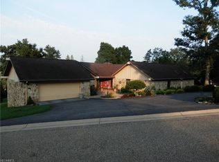 135 Indian Trl, Cadiz, OH 43907