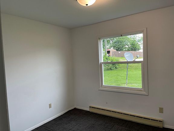 4th image of 550 N 9th Ave APT 8