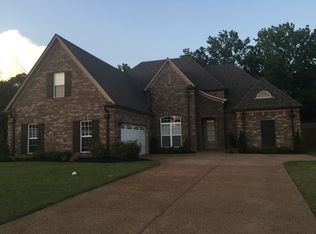 5180 Garner Ln, Southaven, MS 38672