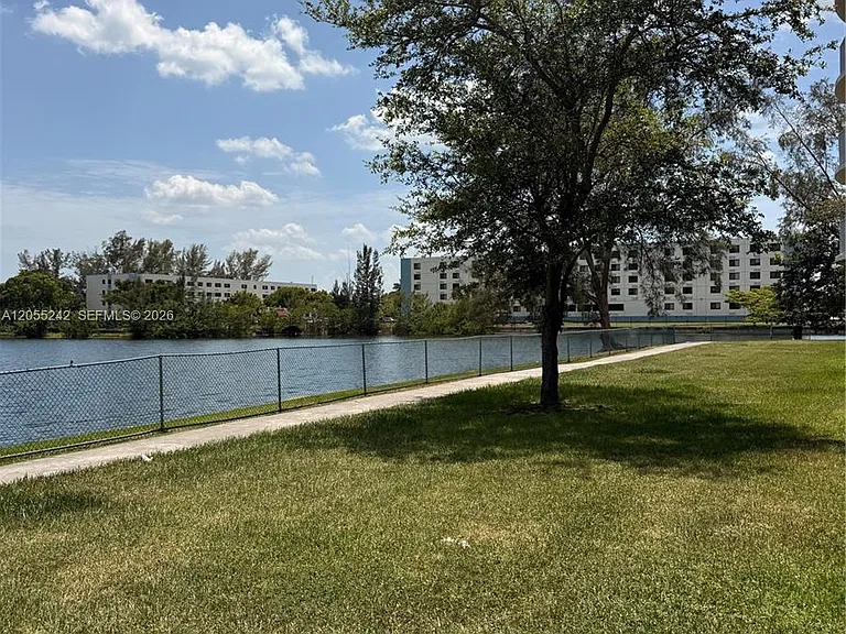 8240 SW 210th St #203 — Photo 44