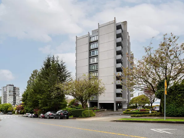 1930 Bellevue Ave #301, West Vancouver, BC V7V 1B5