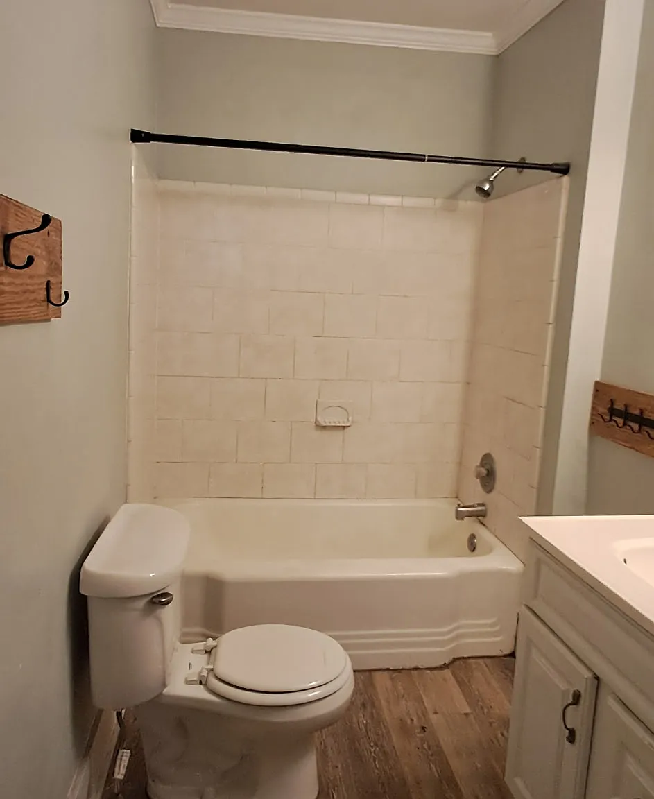 2 bed, 1270 sqft, $1,295 — Photo 4