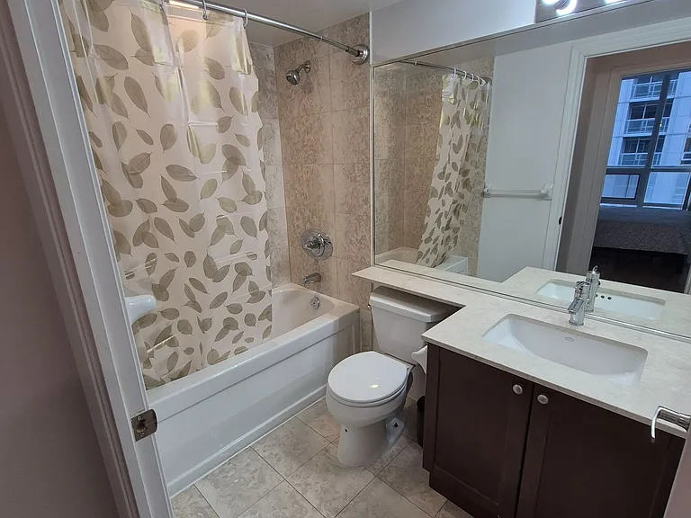 761 Bay St #2514 — Photo 14