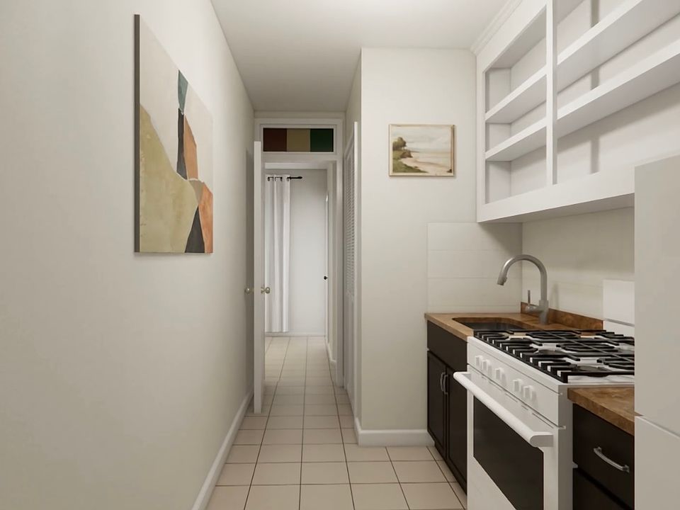 Kitchen w/ gas stove