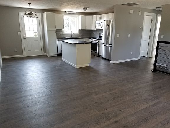 3rd image of 26906 E Eastland Ave