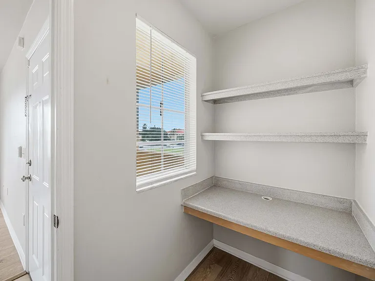 1025 Villagio Cir #208 — Photo 39