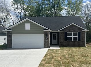 729 Maple Ave, Seymour, IN 47274