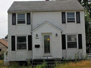 2243 Forest Ave, Niagara Falls, NY 14301