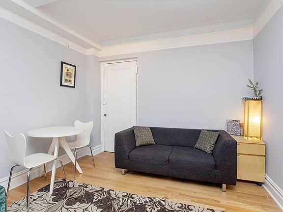 4th image of 415 Central Park W #10CR