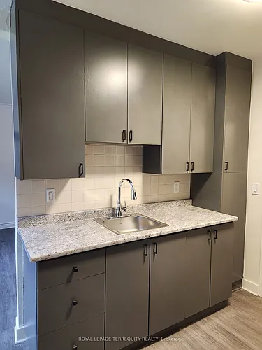 2550 Keele St #1 Photo 1