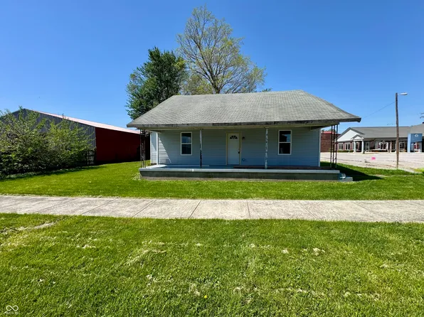 2 S Lafayette St, Cloverdale, IN 46120