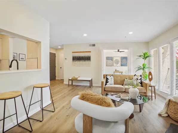 4303 Buena Vista St APT 201, Dallas, TX 75205