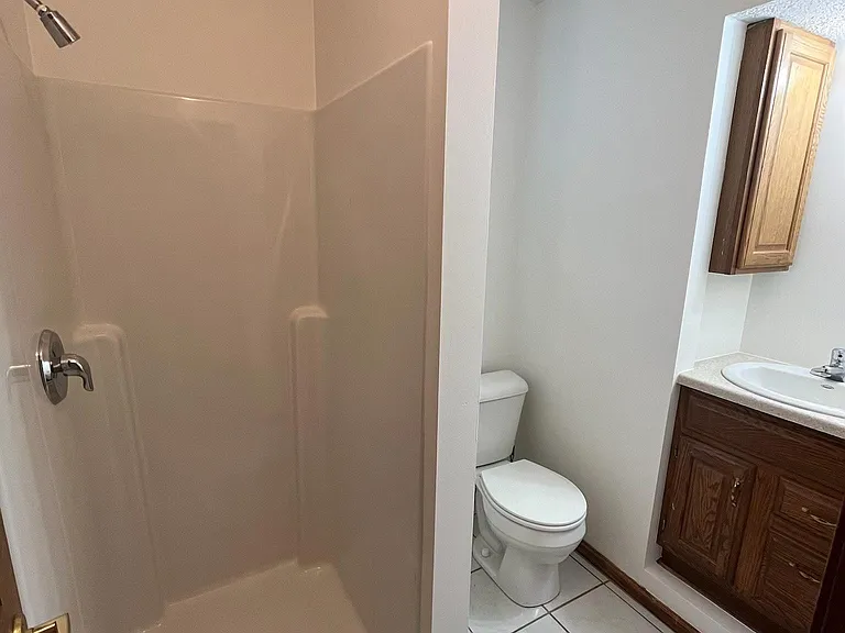 4837 Lowell Ave #B — Photo 3