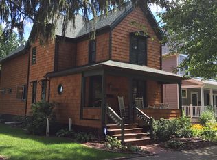 1315 Forres Ave, Saint Joseph, MI 49085