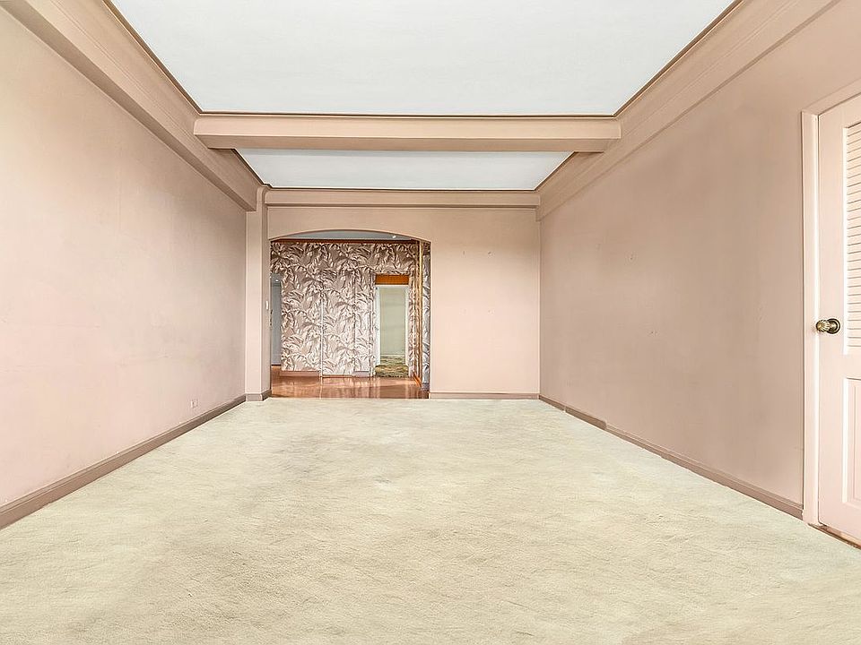 1st image of 33 E End Ave #12A