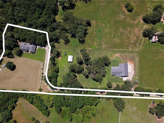 2nd image of 20879 Highway 244 N